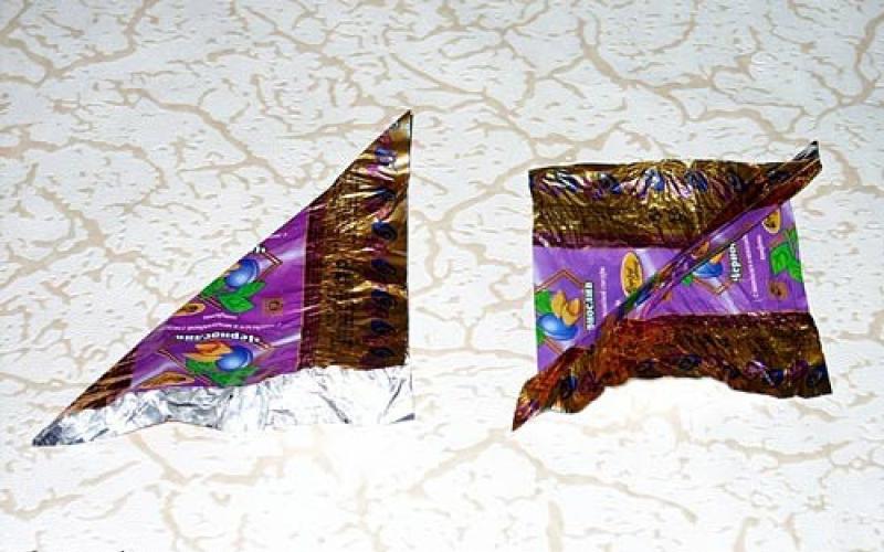 Поделки из фантиков от конфет своими руками пошагово для детей