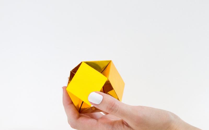 Оригами кристалл из бумаги